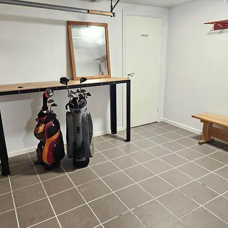 Fan073-fano-kystvejen-13-2-sal בית נופש