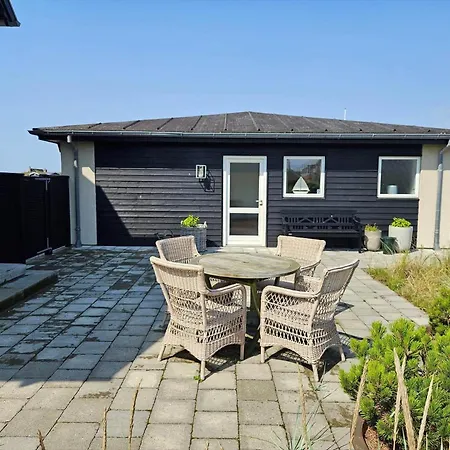 Fan073-fano-kystvejen-13-2-sal Holiday home *